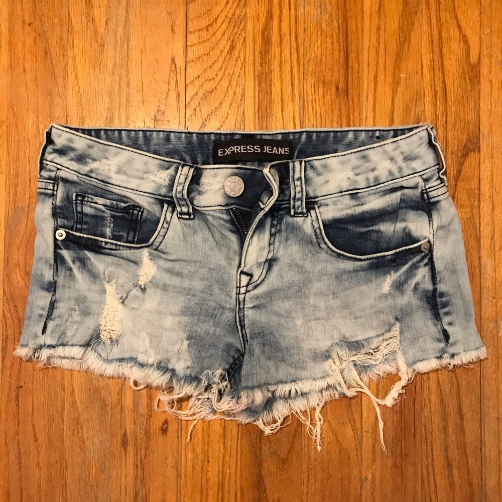 Women’s Denim Short